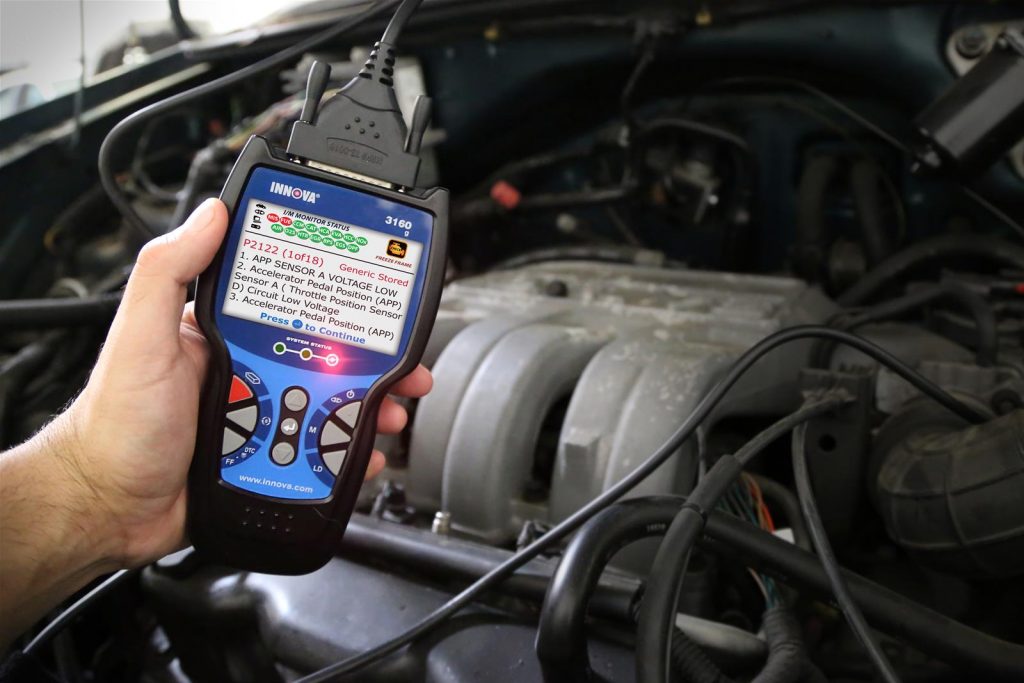 innova obd scan tool used on a late model engine