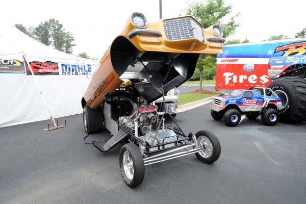 split bumper rs Chevy Camaro nostalgia funny car with body up