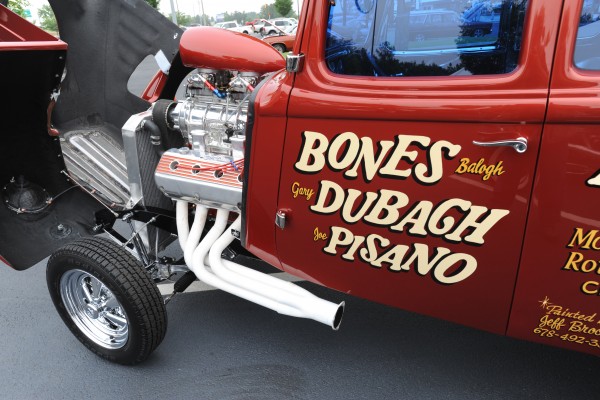 Hemi engine in a nostalgia altered wheel base dragster