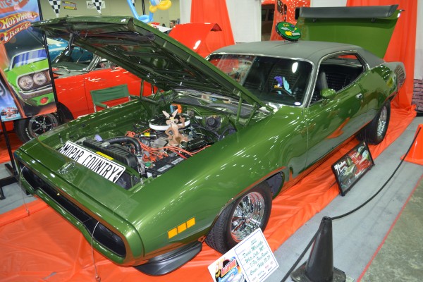 green fuselage era plymouth road runner