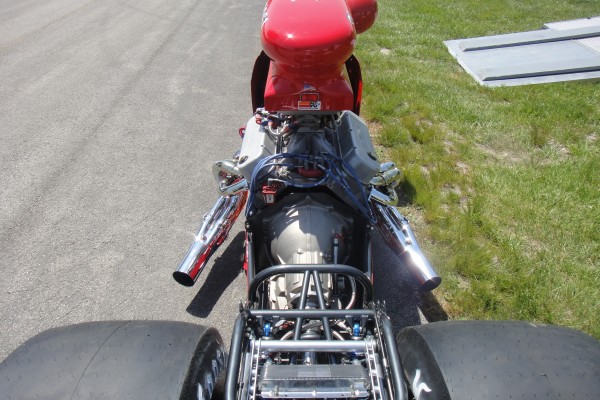 engine on a sportsman dragster