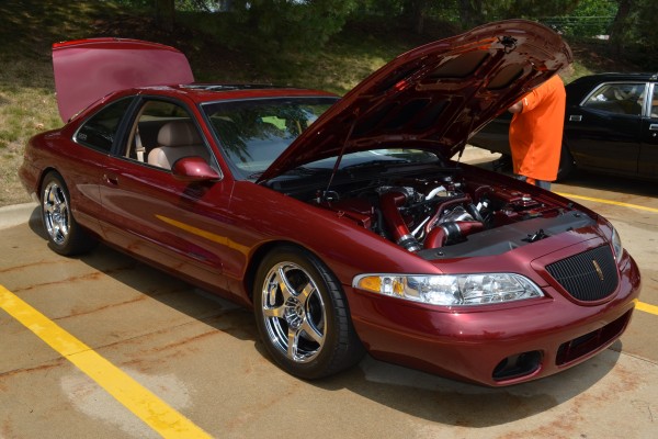 Lincoln Mark VIII