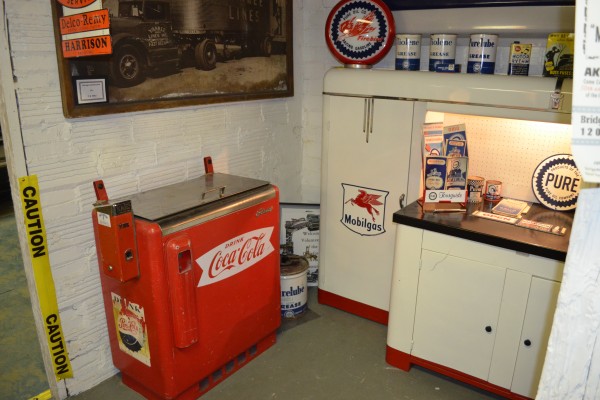 vintage coca cola cooler