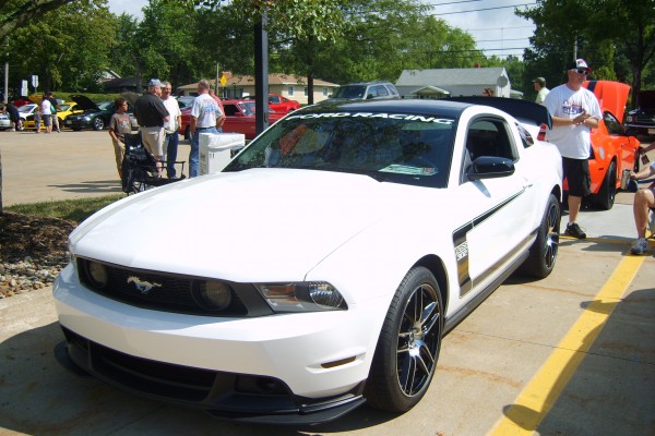 White 2012 Ford Mustang GT Boss 302