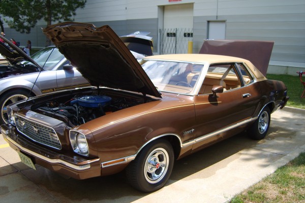 Brown 1974 Ford Mustang II