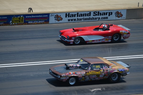 a c1 corvette and first gen camaro nostalgia drag race