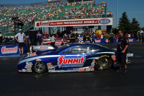 summit racing pro stock cars staging prior to nhra drag race