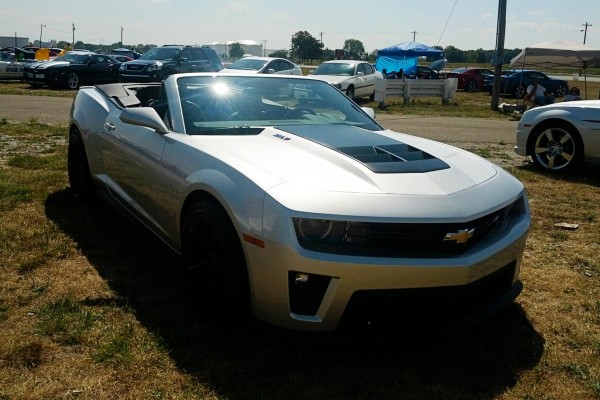 Camaro5 Fest. Silver Camaro