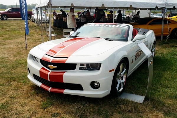 Camaro5 Fest, White Convertible