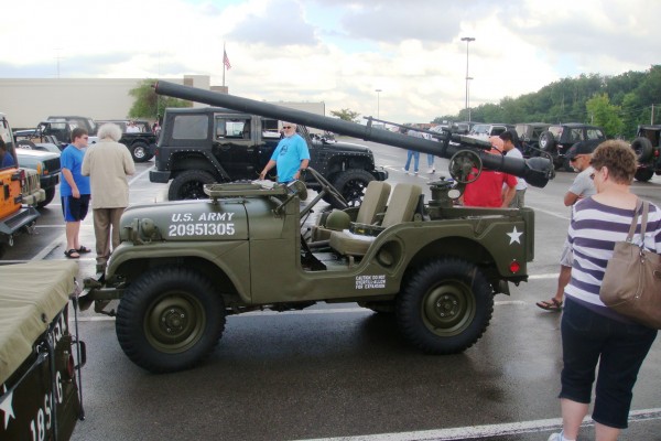 Classic military M38A1 Jeep with gun