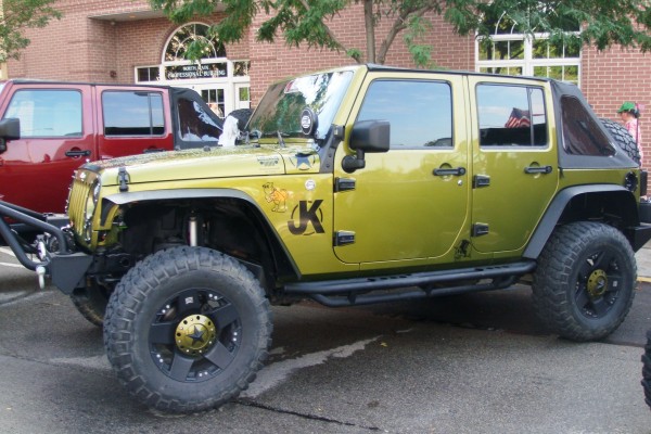 Green Jeep Wrangler Unlimited