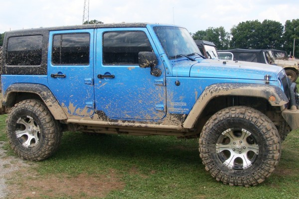 Blue Jeep Wrangler Unlimited