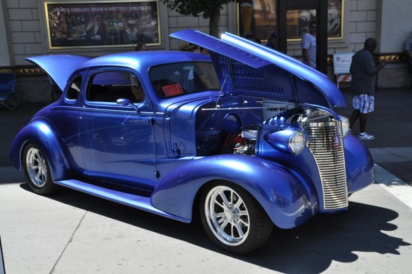 blue prewar hot rod coupe