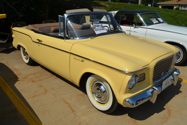 studebaker lark V8 convertible coupe