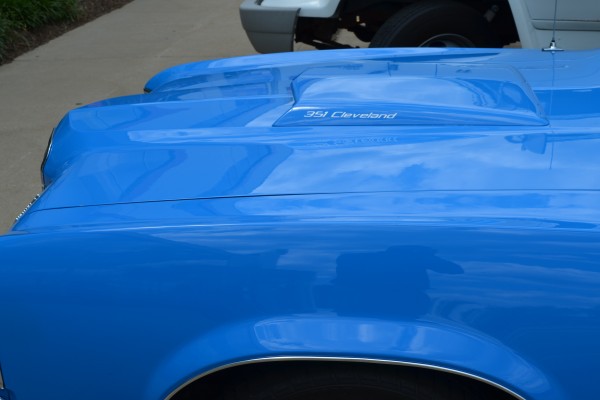 1971 Mercury Cougar, 351 Cleveland on hood scoop