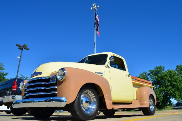 1952 Chevy truck