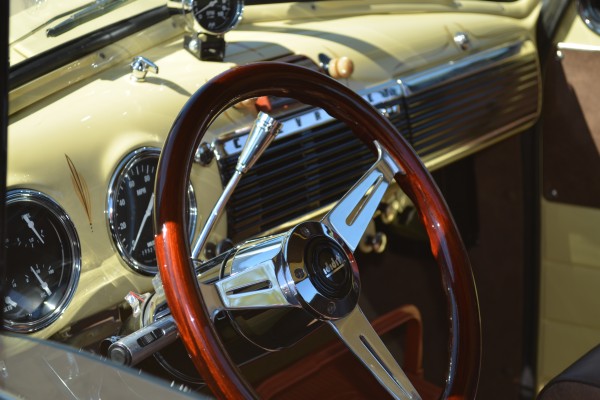 1952 Chevy 3100 Truck, steering wheel