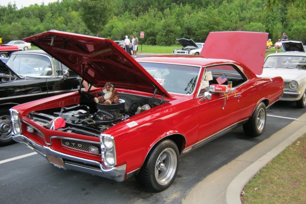 Red Pontiac GTO