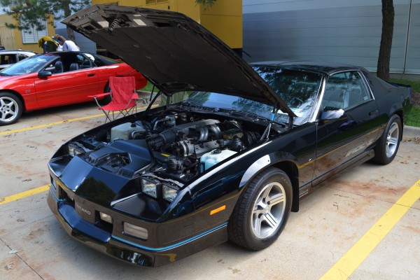 1989 chevy camaro IROC-Z