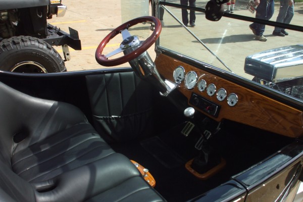 1923 Ford Model T Pickup, interior