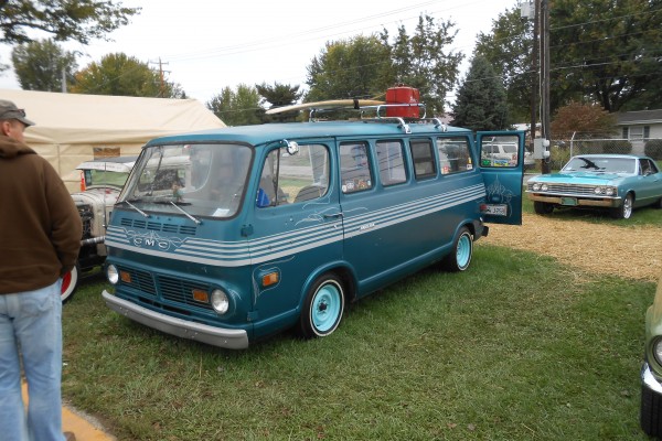 vintage gmc COE surf van