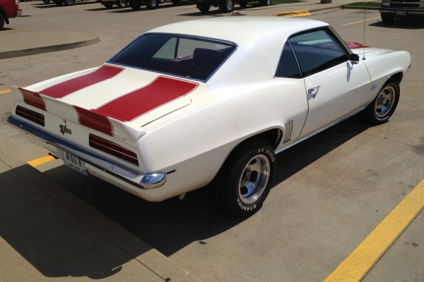 1969 chevy camaro z/28 302, rear