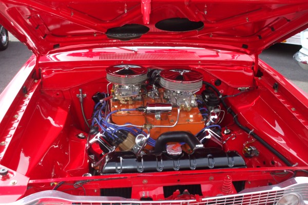426 cross ram race hemi in a vintage dodge dart