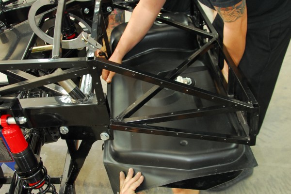 installing a fuel tank in a shelby cobra kit car