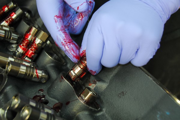 installing hydraulic roller lifters into an engine