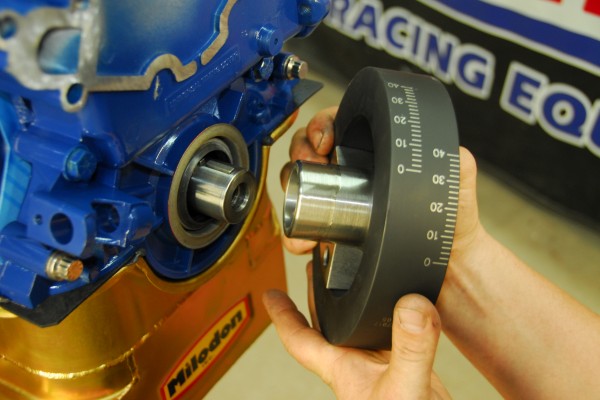 installing a harmonic balancer on an engine