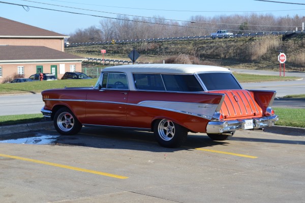 1957 Chevrolet Nomad, side rear quarter