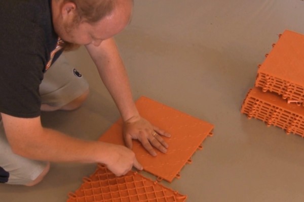 connecting garage floor tiles together