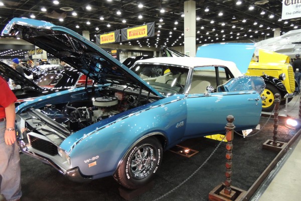 Oldsmobile Cutlass 442 convertible with W-30 package