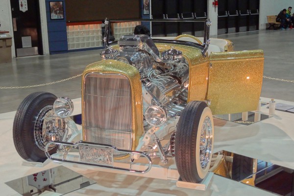 metalflake sparkle paint on a vintage ford custom hot rod