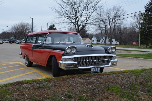 passenger side quarter of a 1958 ford ranch wagon