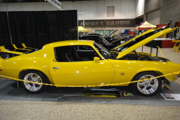 Yellow second gen chevy camaro SS