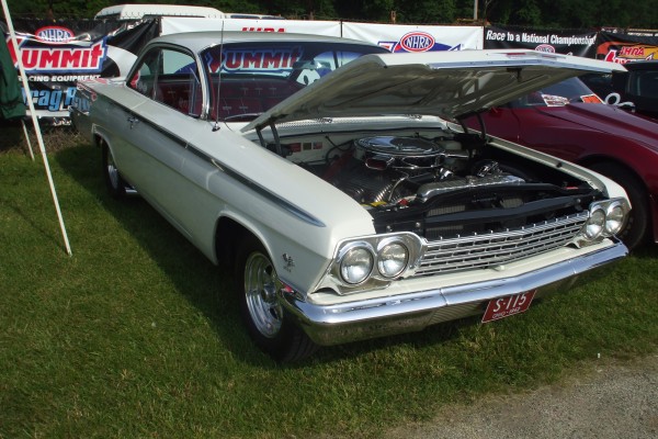 1962 chevy impala coupe