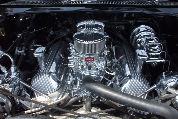 engine with dual quads
