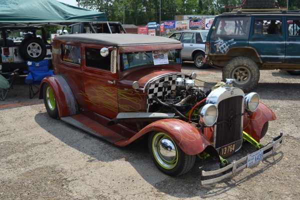 vintage hot rod tudor coupe with v8 and fenders