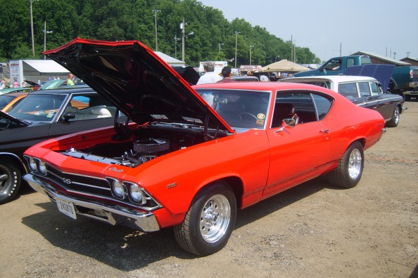 orange chevy chevelle ss