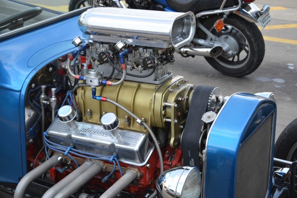 supercharged engine with scoop in a ford t bucket hot rod