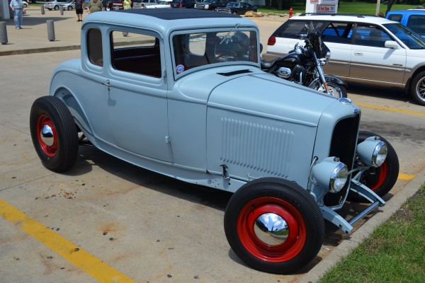 five window hot rod ford at summit racing, passenger side