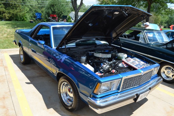 G-body chevy el camino at Summit Racing car show, 2013