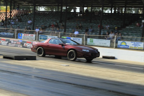 4th gen camaro launching at start of a drag race