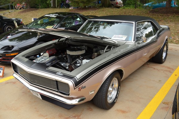 silver 1968 chevy camaro z/28