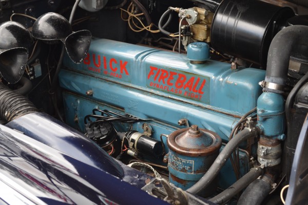 buick fireball straight 8 engine in a 1949 classic car