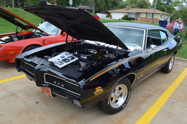 black pontiac GTO judge fastback coupe with vinyl roof