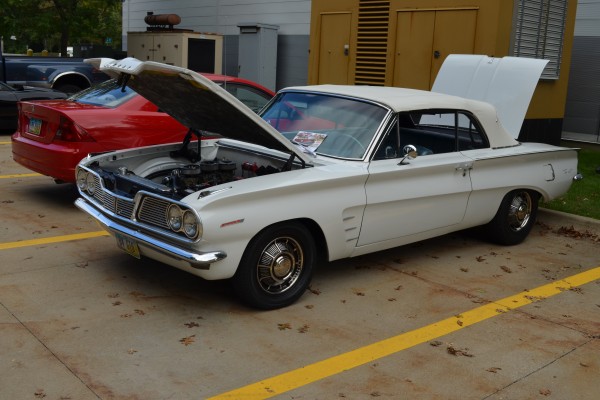 white first gen pontiac tempest convertible coupe