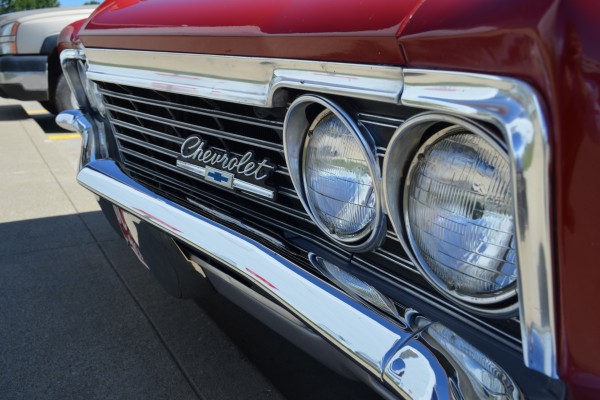 1966 Chevy Caprice Coupe, close up on grille