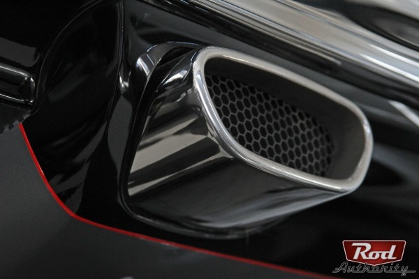 honeycomb exhaust tip on a custom show car hot rod